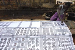 Adinkra Symbols & Meanings: 121 Ghanaian Symbols Explained