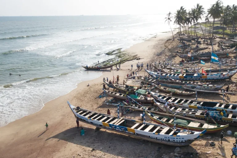 Gomoa Fetteh (White Sands) — Ghana