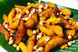 Kelewele: Ghana’s Addictive Spiced Fried Plantain