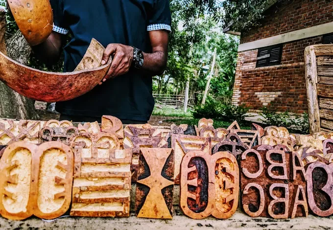Ntonso Adinkra Village — Ghana